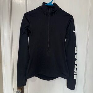 Nike Pro black women’s quarter zip | S